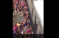 Ladies train coaches in India - Amazing crowed on platform